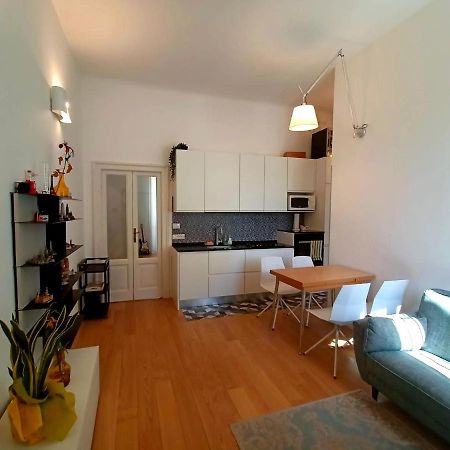 Charming Ringhiera House In The Heart Of Milan Lägenhet Exteriör bild