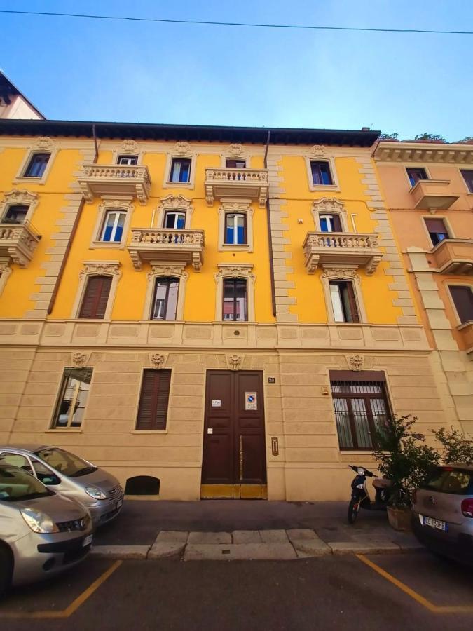 Charming Ringhiera House In The Heart Of Milan Lägenhet Exteriör bild
