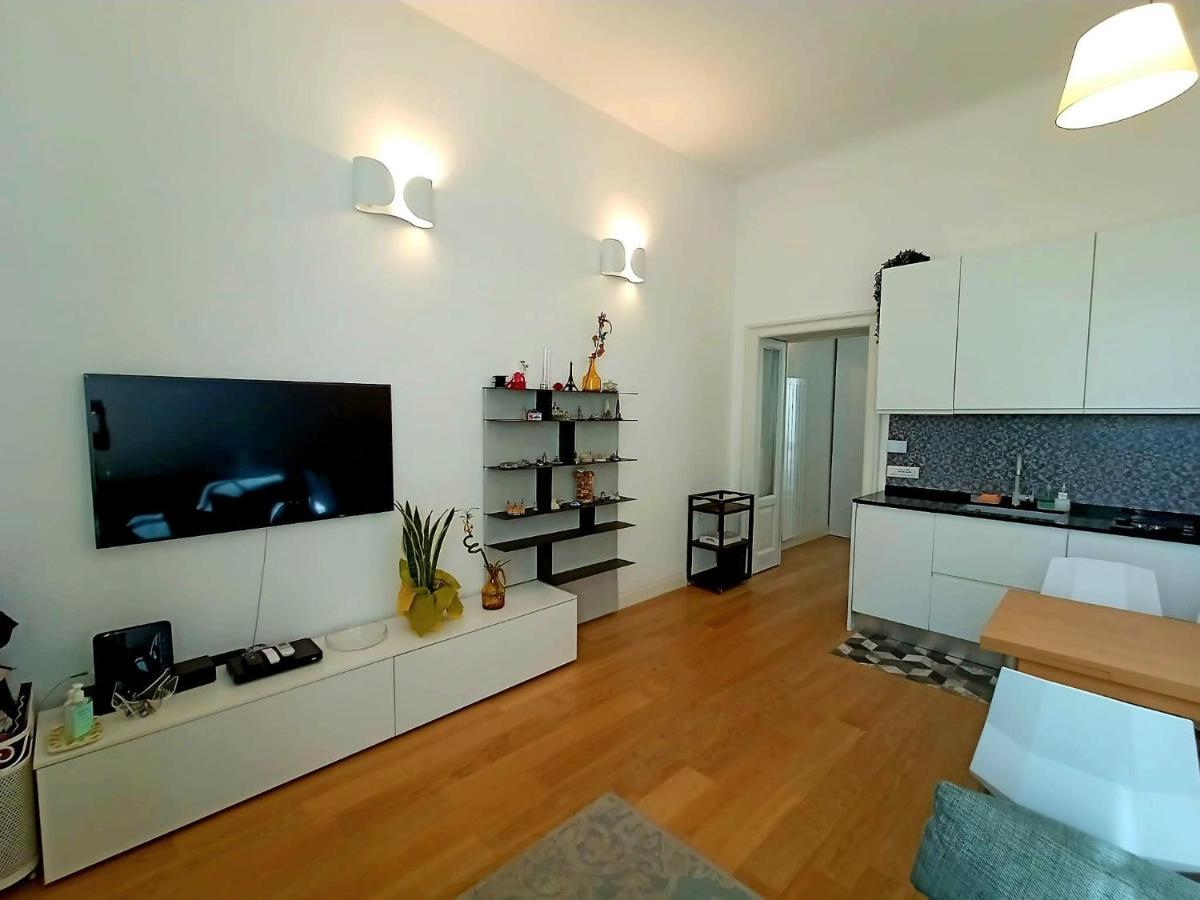 Charming Ringhiera House In The Heart Of Milan Lägenhet Exteriör bild