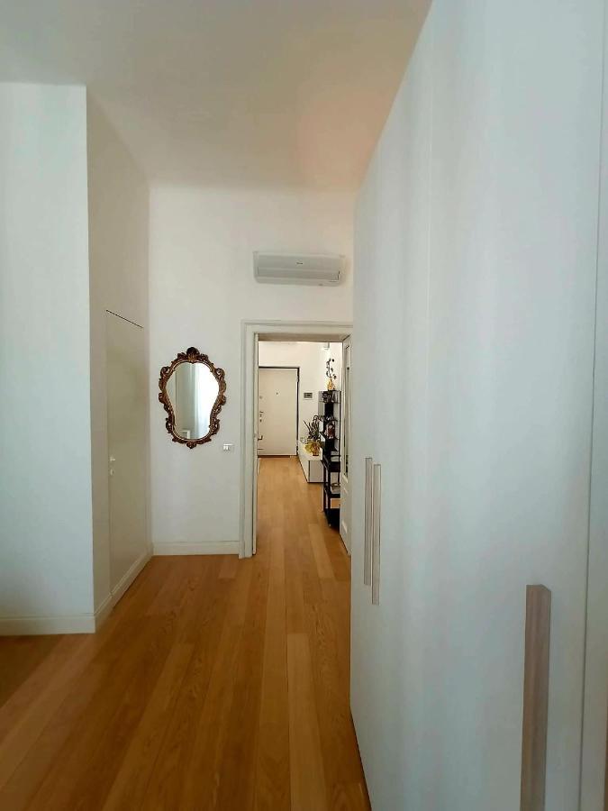 Charming Ringhiera House In The Heart Of Milan Lägenhet Exteriör bild